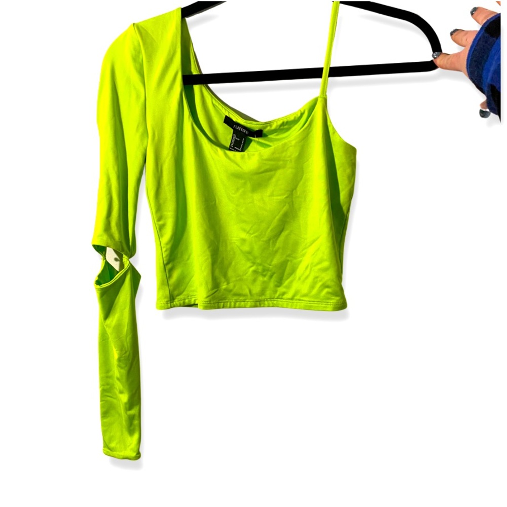 FOREVER 21 - ONE-SLEEVED LIME GREEN CROP TOP WITH CUT OUTS